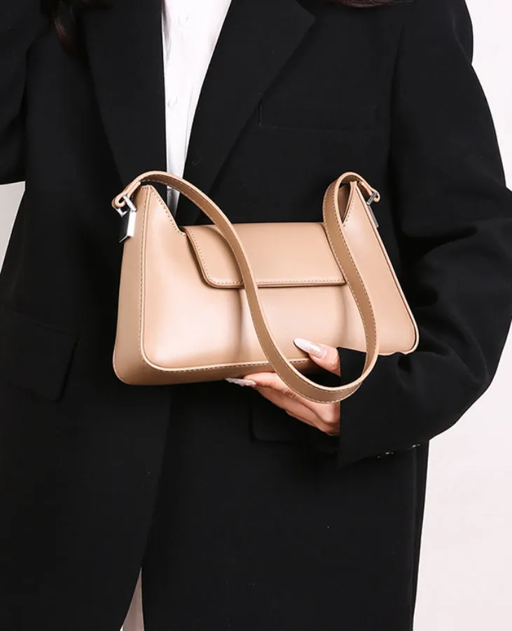 Minimal Luxe Flap Shoulder Bag detail 12