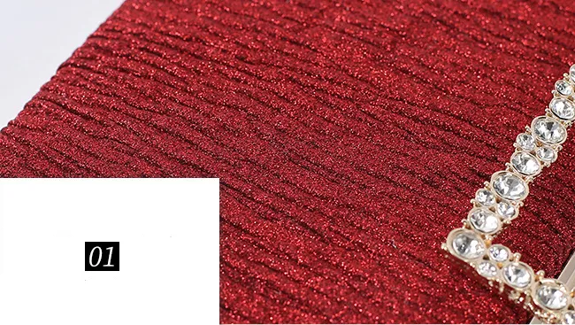 Pleated Diamond Oxford Cloth Evening Clutch detail 9