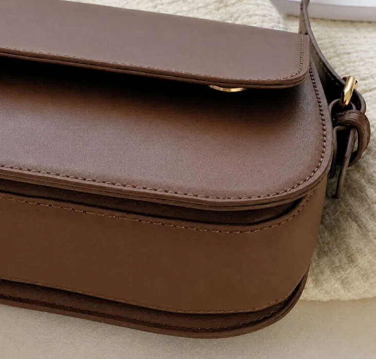 Classic Tofu Women’s Shoulder Bag detail 7