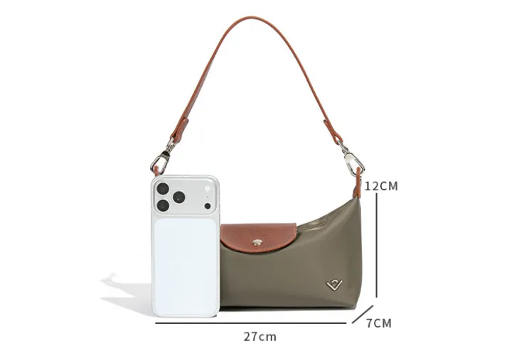 Amélie Shoulder Bag detail 11