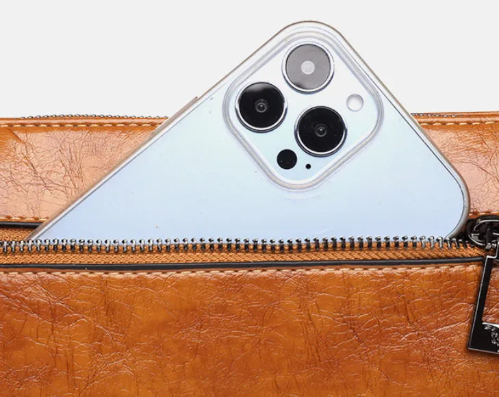Barrel Wax Trend Crossbody Bag detail 15