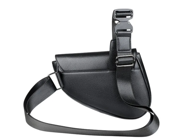 Soft Curve Textured Men's Crossbody saddle Bag detail 4