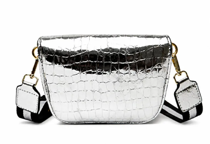 Crocodile Metallic Punk Crossbody Bag detail 4