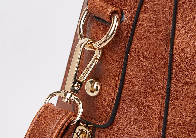 European Retro Shoulder Crossbody Tote Bag detail 14