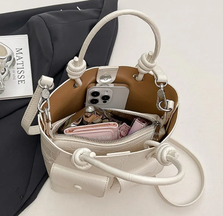 Chic Pocket Shoulder Bag detail 10