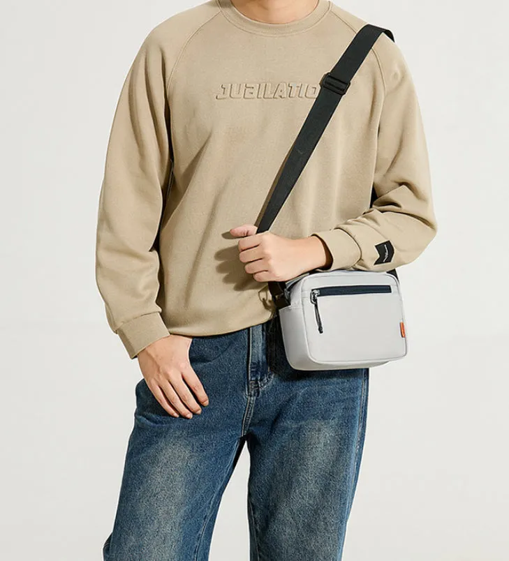Minimal Everyday Men’s Crossbody Bag detail 5