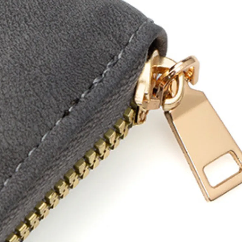 Wander Lite Passport Holder detail 11