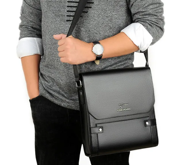 Urban Executive Crossbody detail 14