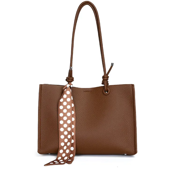 Knotted Strap Women’s Tote Bag detail 1