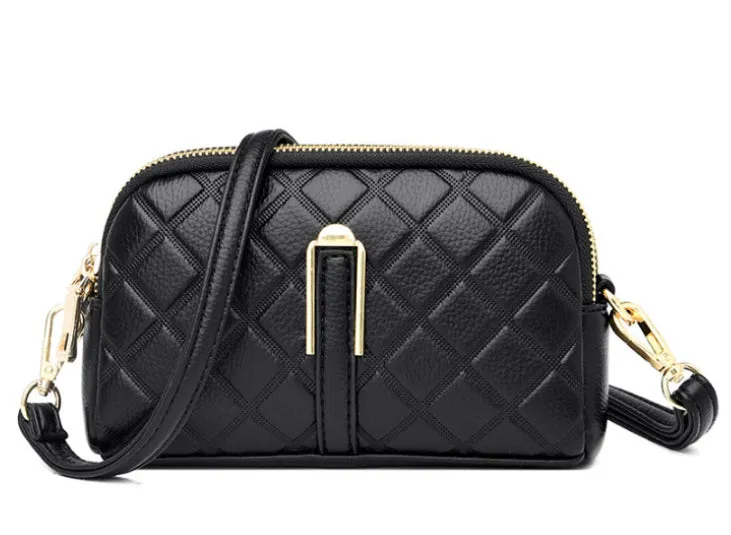 Signature Quilted Designer Crossbody Bag detail 1