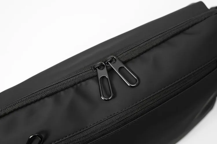 Trendy Oxford Cloth Men's Outdoor Messenger Bag detail 9