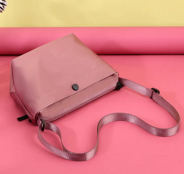 Avery Casual Crossbody Bag detail 15