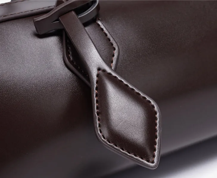 Elvara Baguette Shoulder Bag detail 7