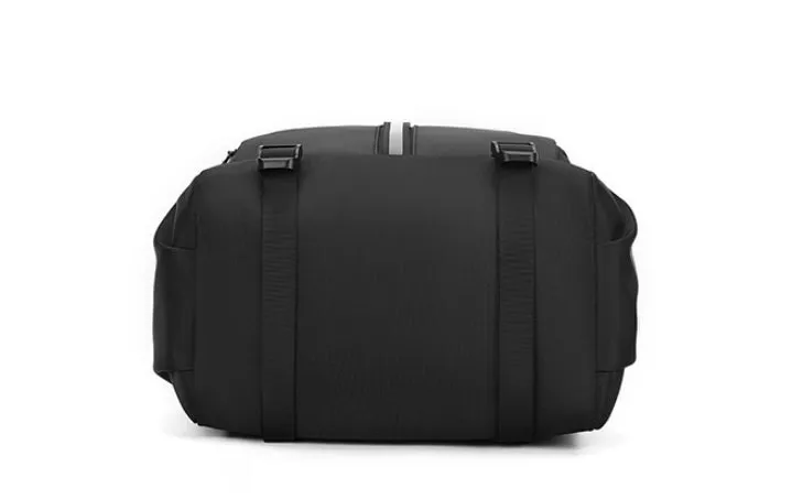 Executive Carry Backpack detail 5