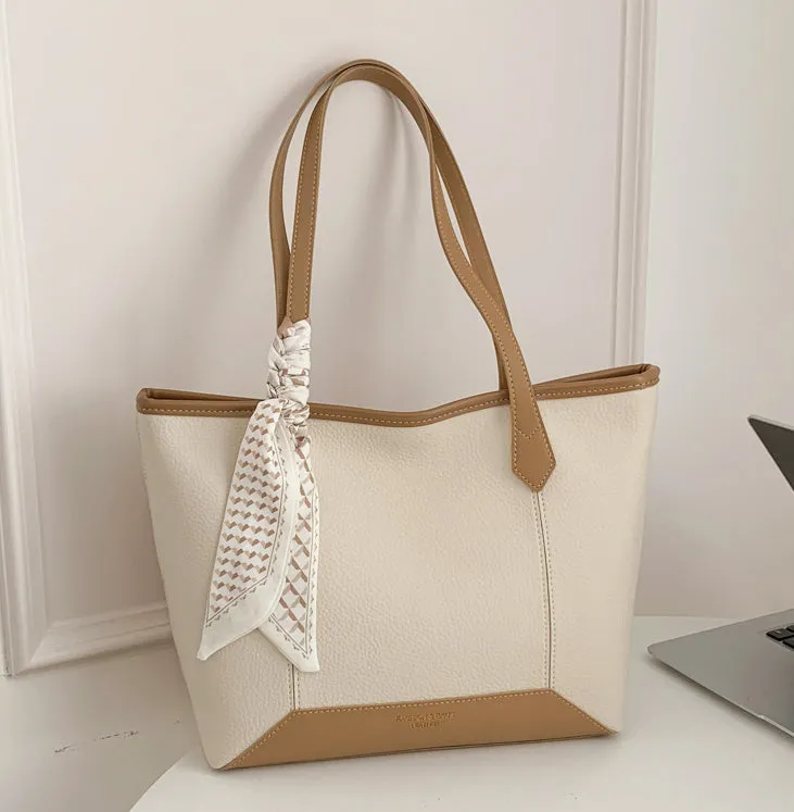 Modern Elegant Tote Bag detail 3