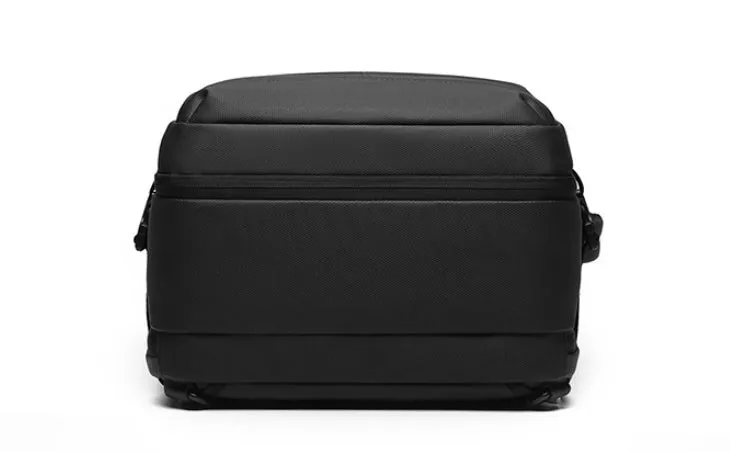 Executive Voyager Backpack detail 5