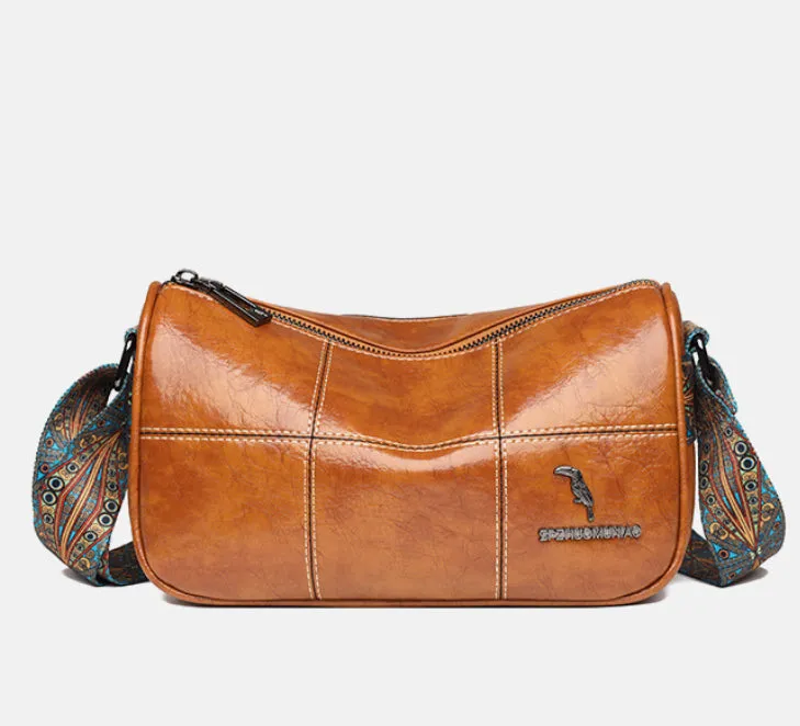 Barrel Wax Trend Crossbody Bag detail 1