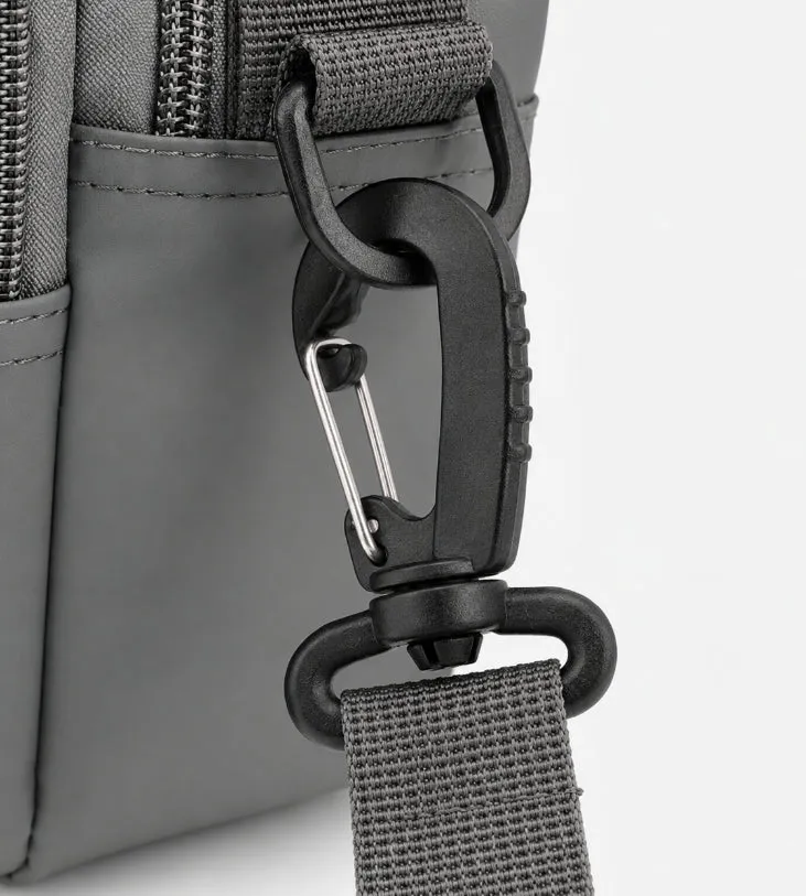 Outdoor Multi-Pocket Men’s Crossbody Bag detail 12