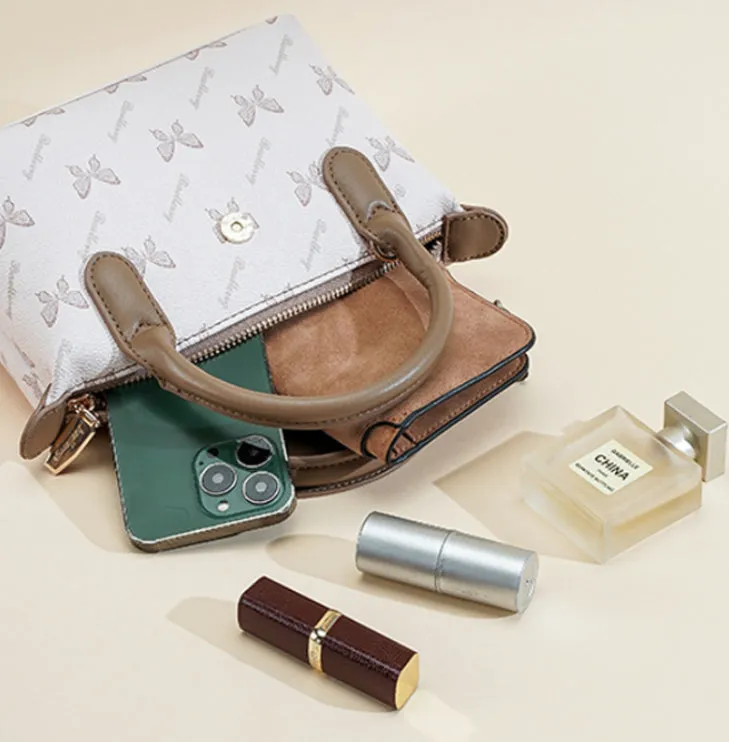 Butterfly Bloom Handbag detail 8