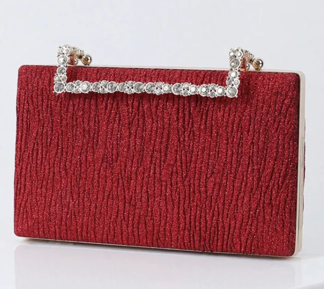 Pleated Diamond Oxford Cloth Evening Clutch detail 5