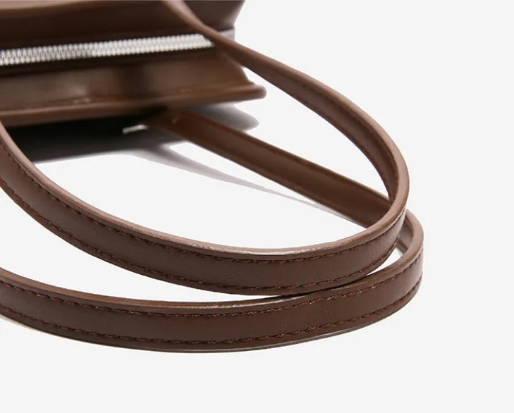 Classic Shoulder Bag detail 6