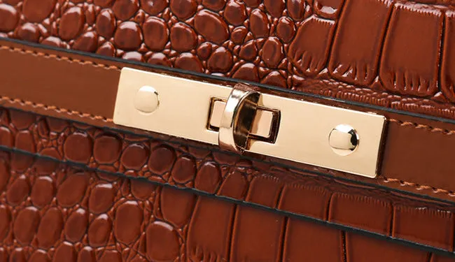 Multi-Piece Mother and Child Shoulder Handbag Set detail 13