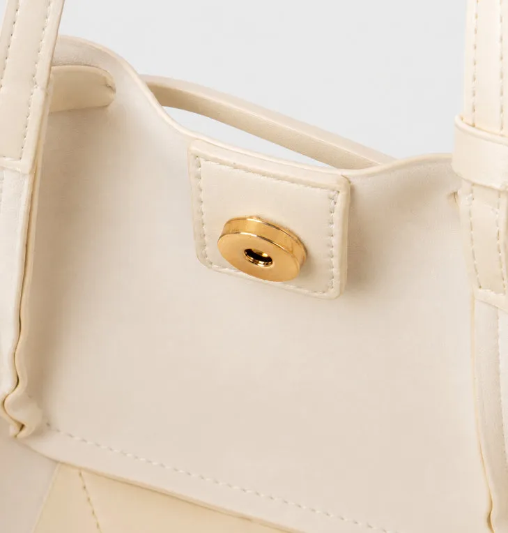 Luxe Everyday Carry Handbag detail 7