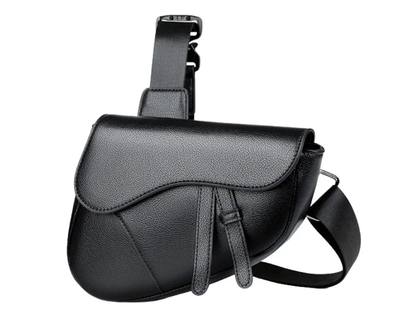 Soft Curve Textured Men's Crossbody saddle Bag detail 2