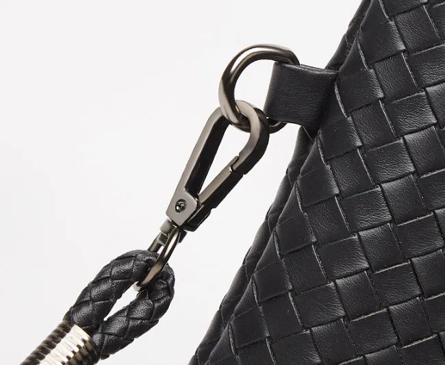 Trendy  Hand-Woven PU Leather Laptop Sleeve detail 10