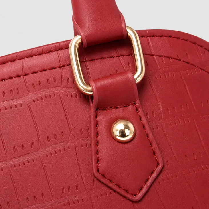 Crocodile Texture Classic Handbag detail 7