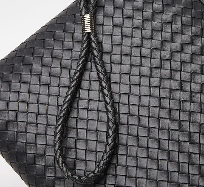 Trendy  Hand-Woven PU Leather Laptop Sleeve detail 8