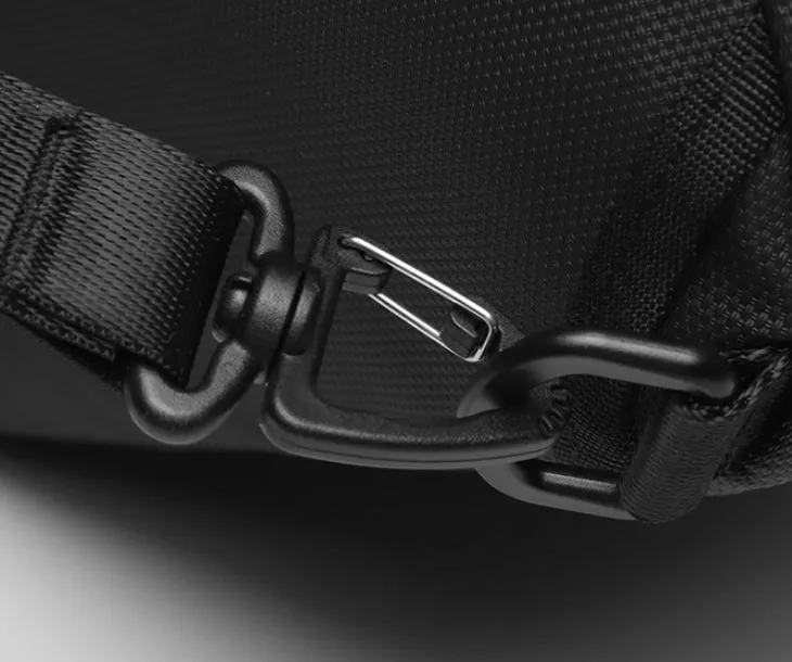 Executive Voyager Backpack detail 9