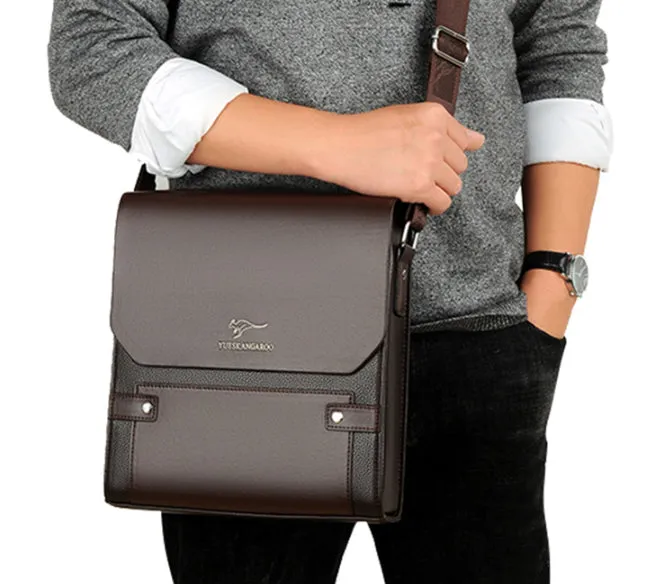 Urban Executive Crossbody detail 6