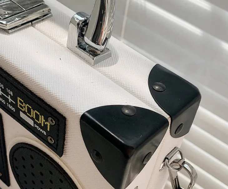 Boom Box Retro Handbag detail 10