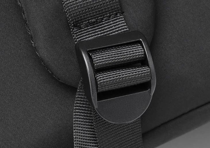 Aurevia Minimal Backpack detail 6