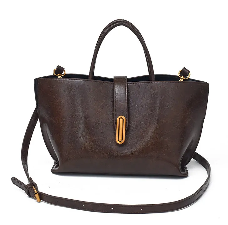 Liora Luxe Handbag detail 1