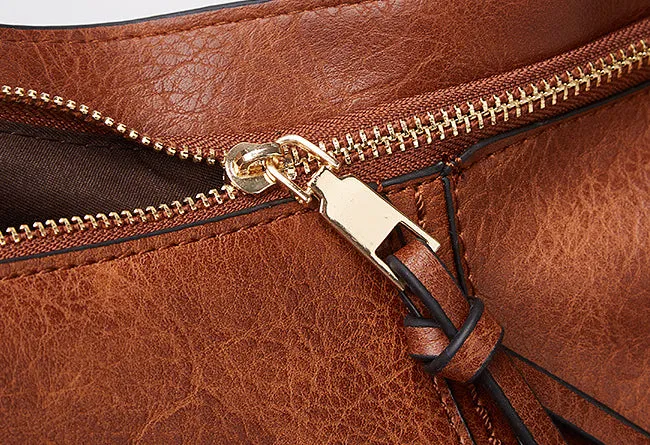 European Retro Shoulder Crossbody Tote Bag detail 15