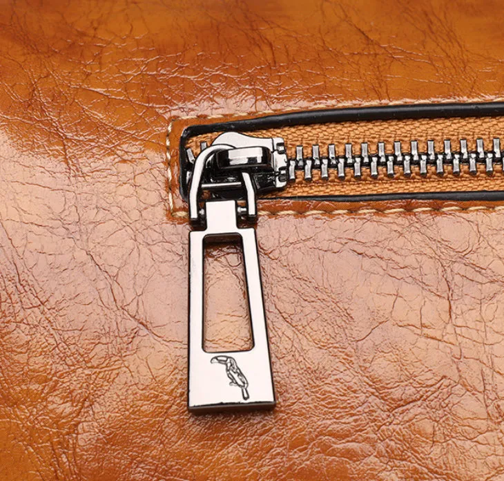 Barrel Wax Trend Crossbody Bag detail 14