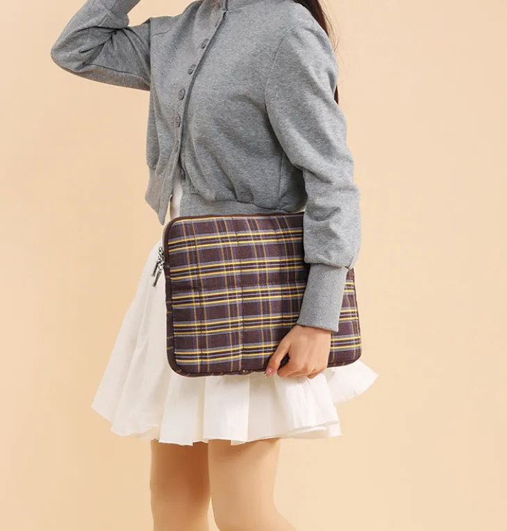 Heritage Plaid Laptop Bag detail 13