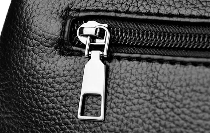 Embossa Trend Crossbody Bag detail 14