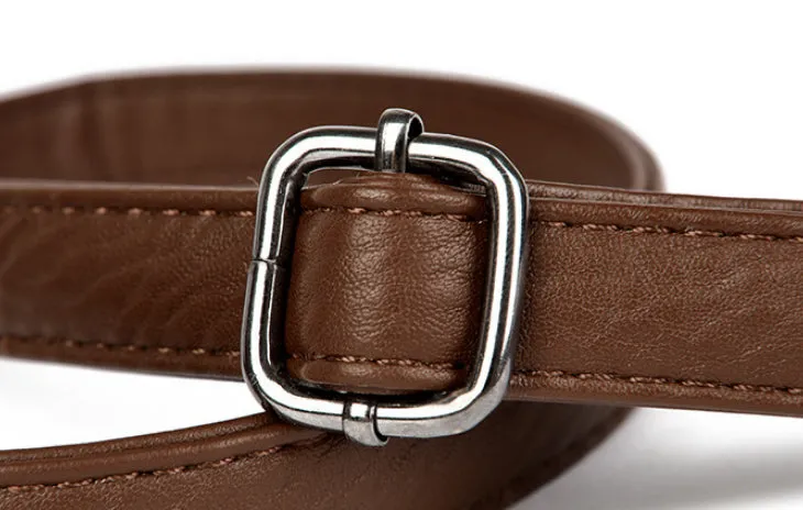 Heritage Buckle Crossbody Bag detail 7