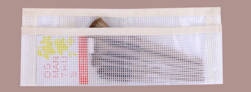 Leatherette Beauty Cosmetic Bag detail 12