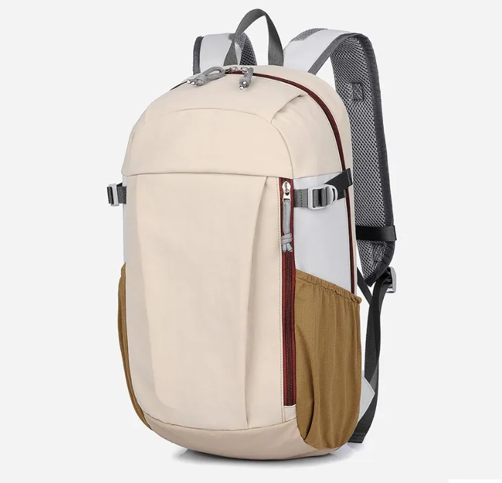 Venture Edge Color-Block Hiking Backpack detail 2