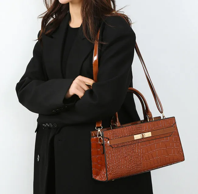 Multi-Piece Mother and Child Shoulder Handbag Set detail 7