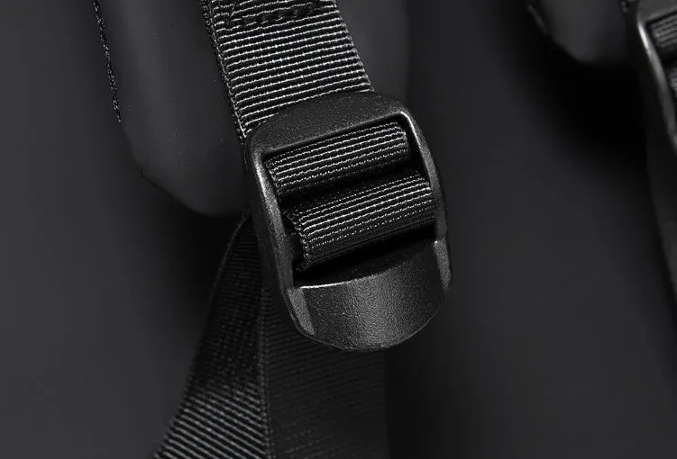 Fashion Large Capacity Polyester Business Travel Backpack detail 9