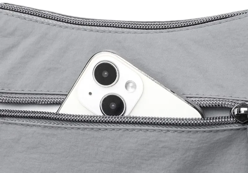 The Silhouette Slide Crossbody Bag detail 8