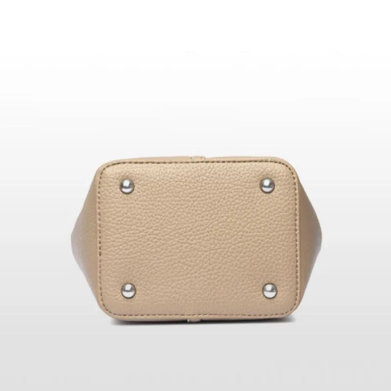 Vintage Charm Premium Bucket Bag image 4