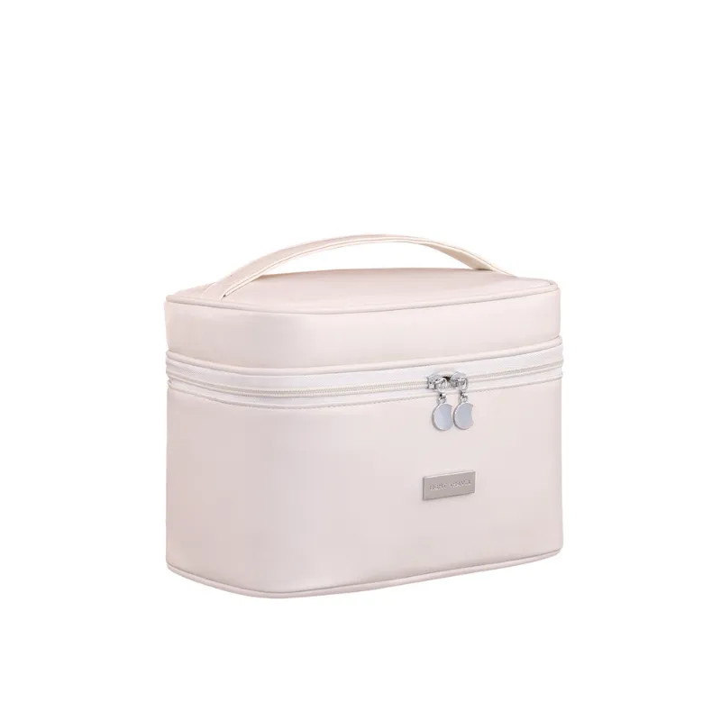 Leatherette Beauty Cosmetic Bag image 3