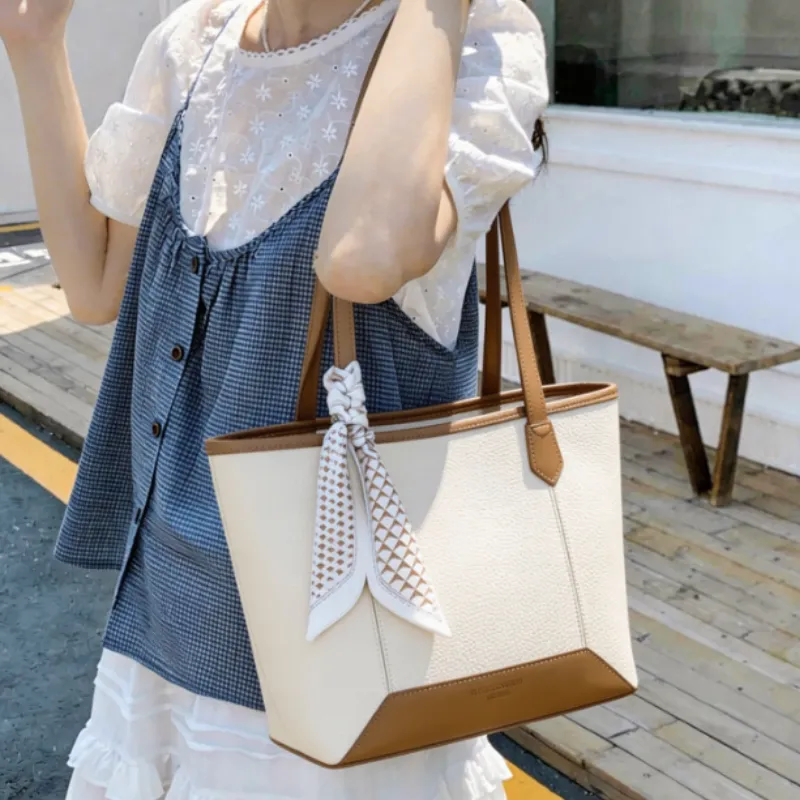 Modern Elegant Tote Bag image 5