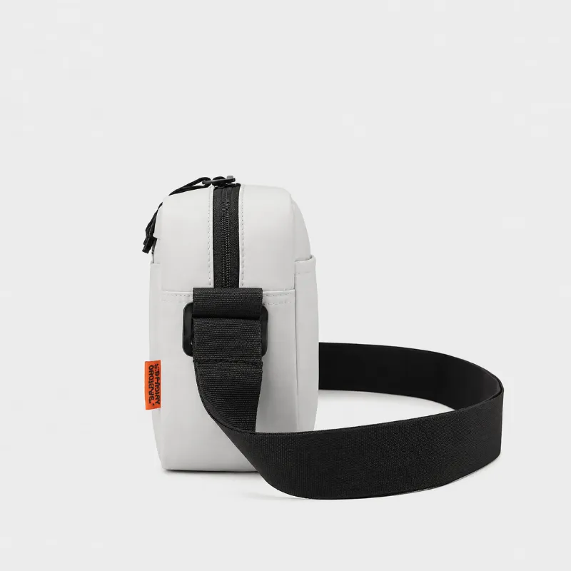 Minimal Everyday Men’s Crossbody Bag image 3
